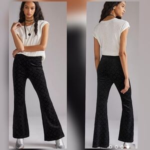 ANTHROPOLOGIE The Joni Velvet Eyelet Flare Pants black size Medium